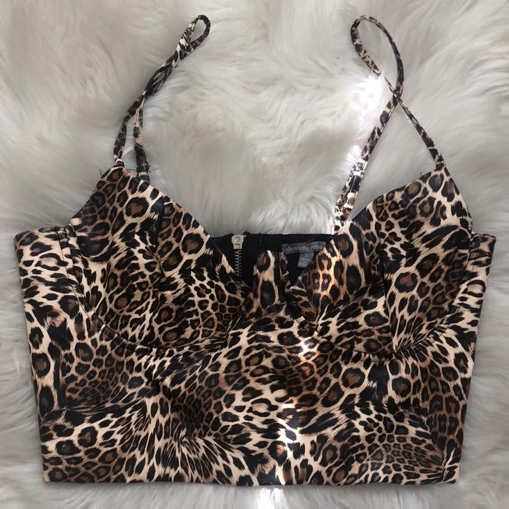 Leopard print crop top